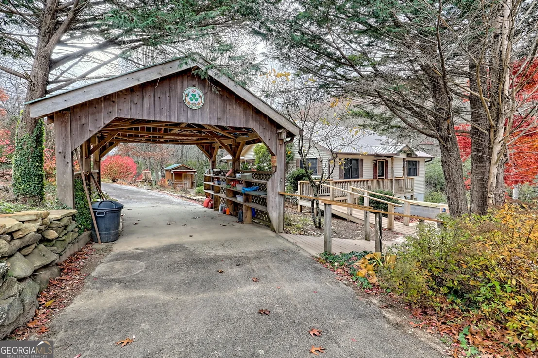 Photo of 7829 Dillard Road