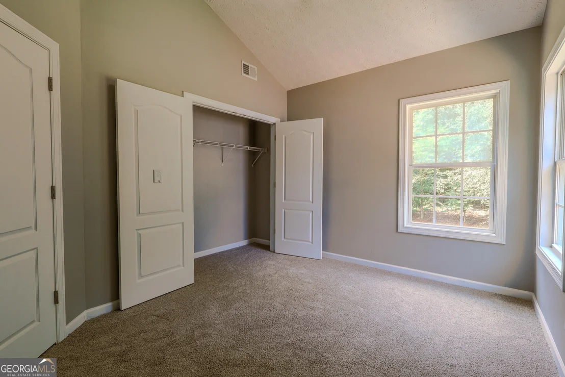 Photo of 100 Chapman Oak Drive