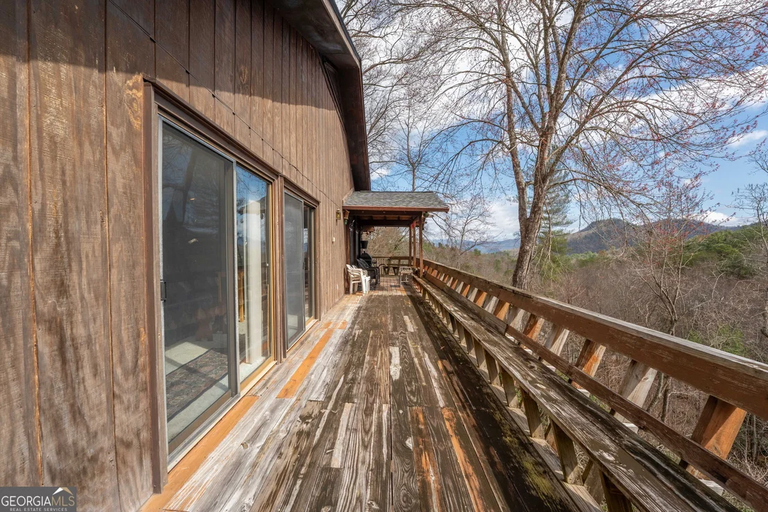 Photo of 375 Western Way