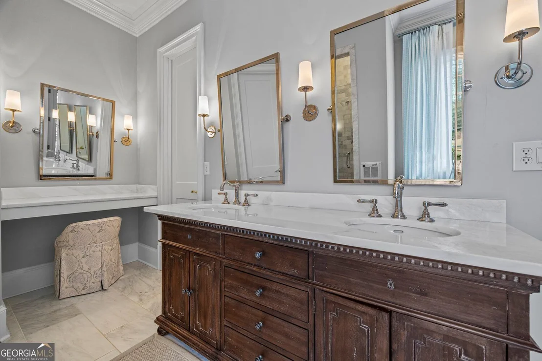 Photo of 5727 Mountain Oak Drive