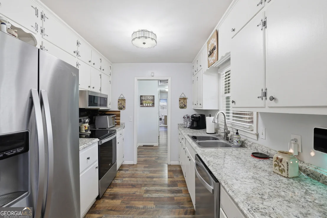 Photo of 326 Remsdale Road