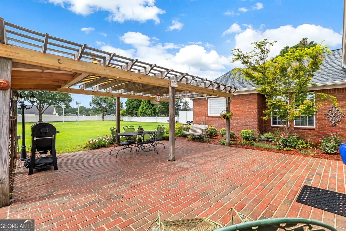 Photo of 205 Cooperstown Drive