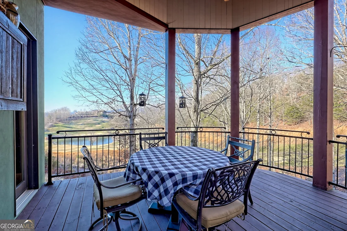 Photo of 689 Waterfall Drive