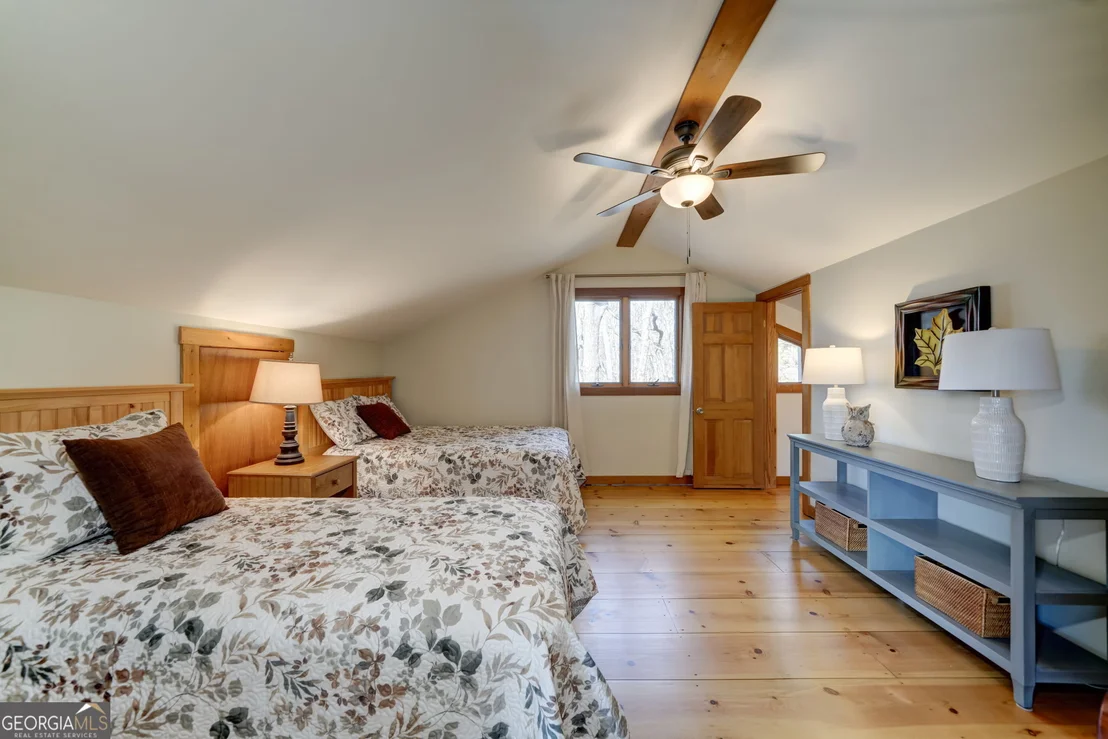 Photo of 100 Indian Pipe Drive