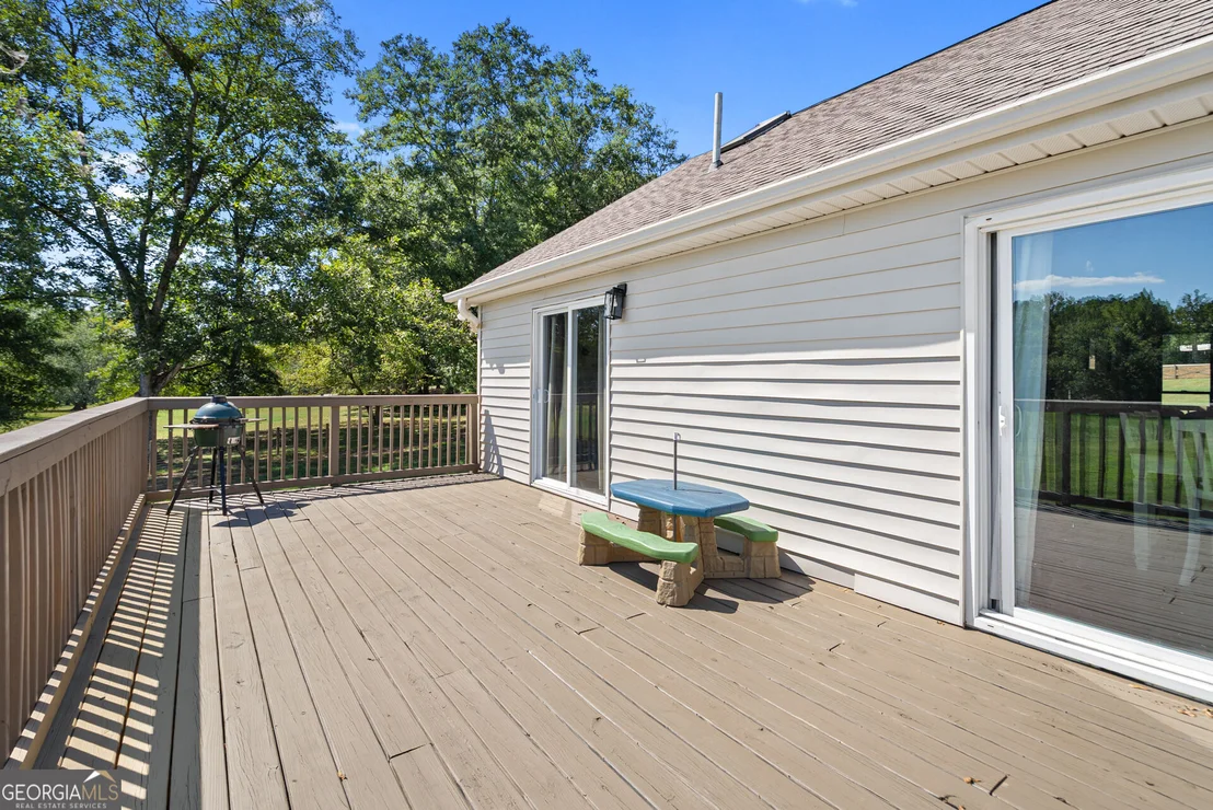 Photo of 2845 Hearn Road NW