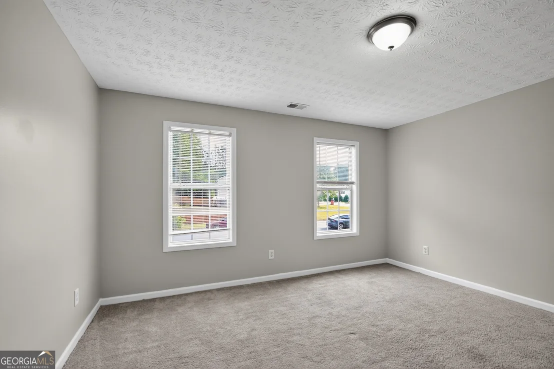 Photo of 784 Sinclair Way