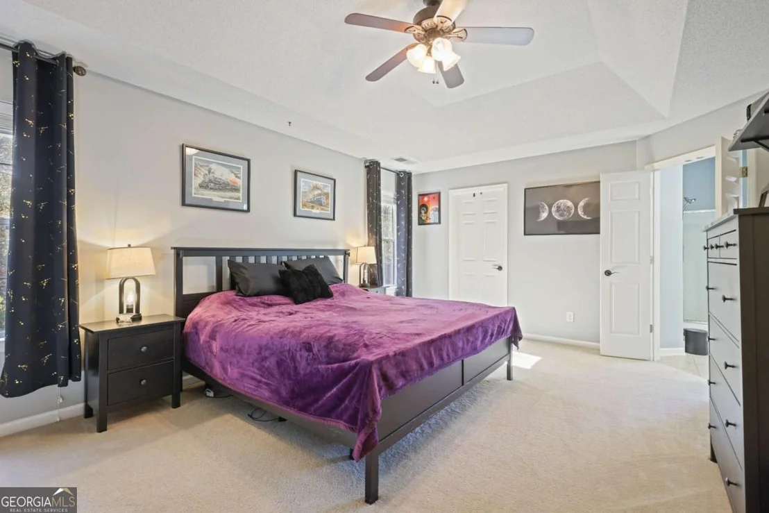 Photo of 102 Silverleaf Lane
