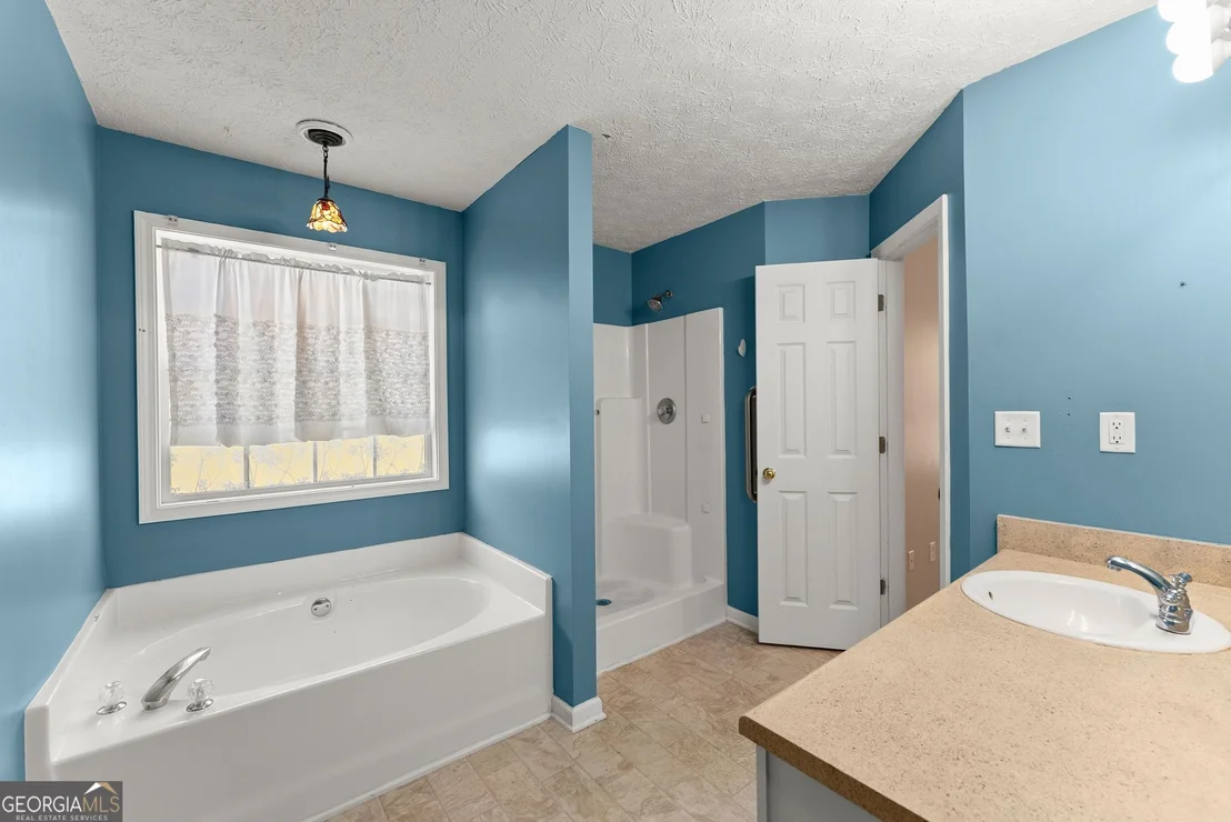 Photo of 302 Shenandoah Circle