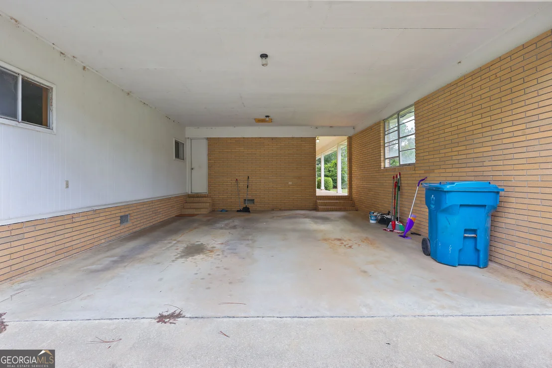 Photo of 1641 Spring Grove Road
