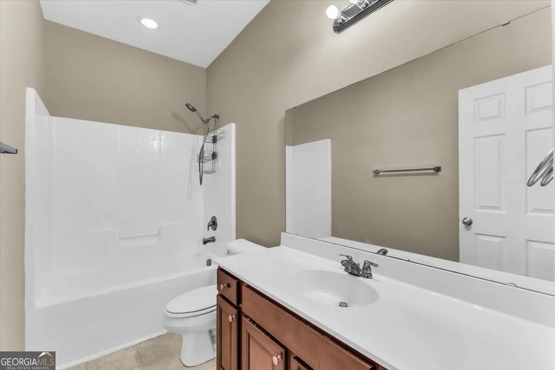 Photo of 413 Lions Den Drive