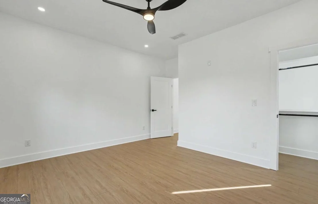 Photo of 5147 Shirley Road