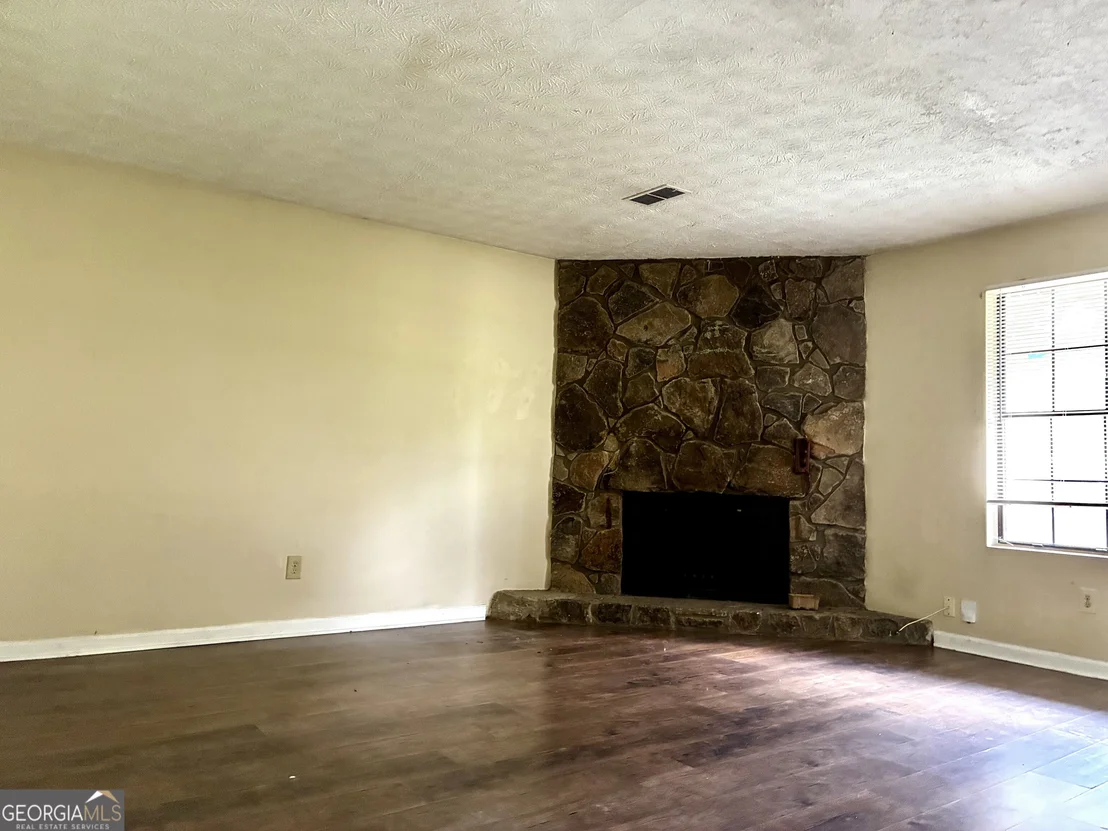Photo of 3901 Wood Path Drive