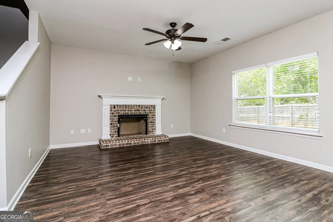 Photo of 62 Moss Way NW
