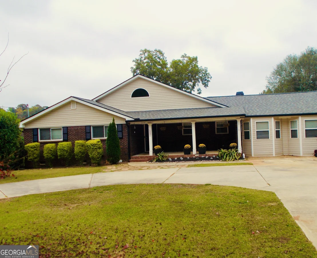 Photo of 195 North Drive