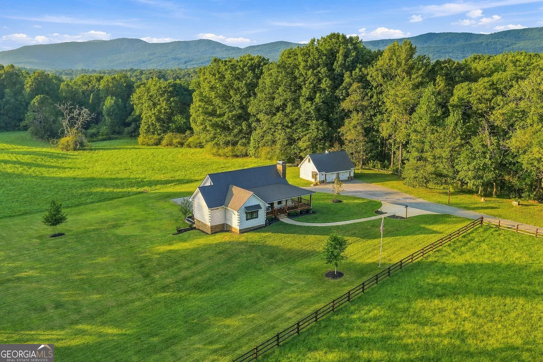 Photo of 135 Mountain Ridge Drive