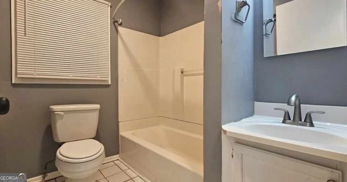 Photo of 5652 Ash Street