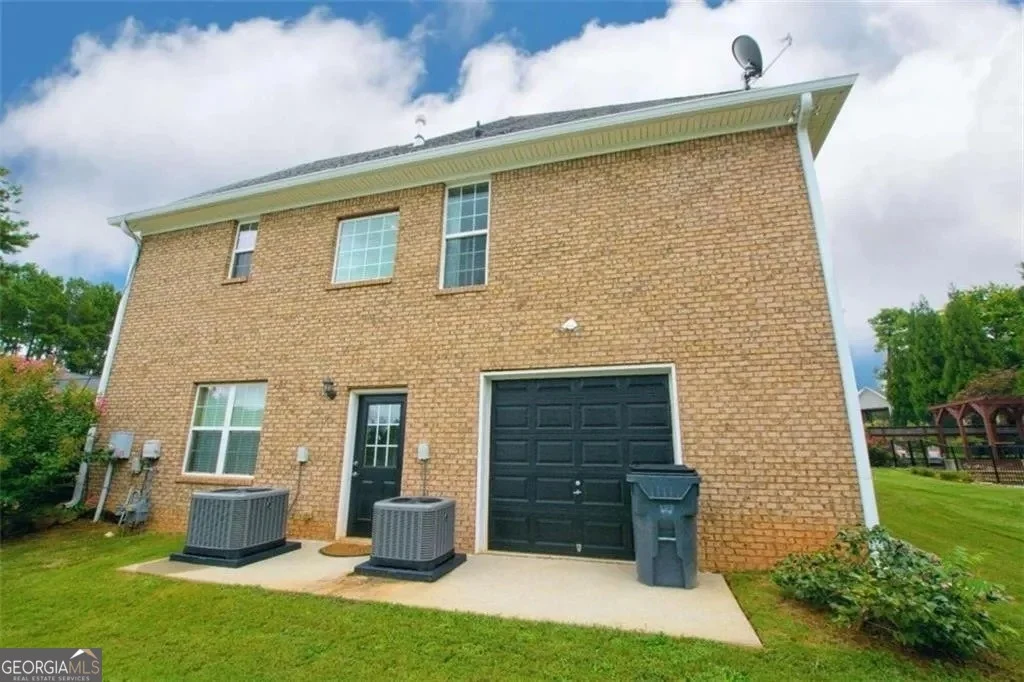 Photo of 121 Meadow Creek Circle