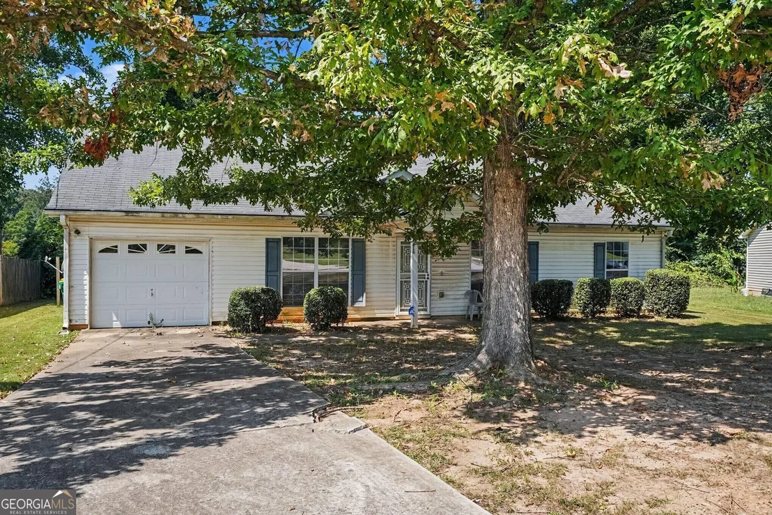Photo of 616 Forest Hill Path