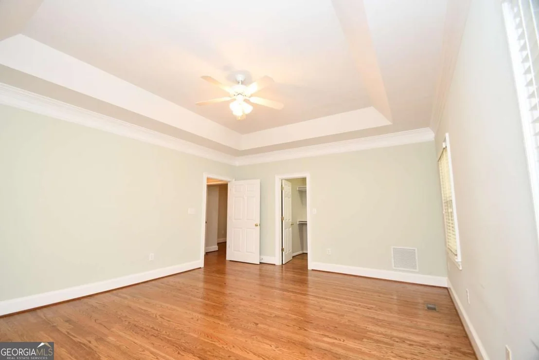 Photo of 218 Thornhill Drive