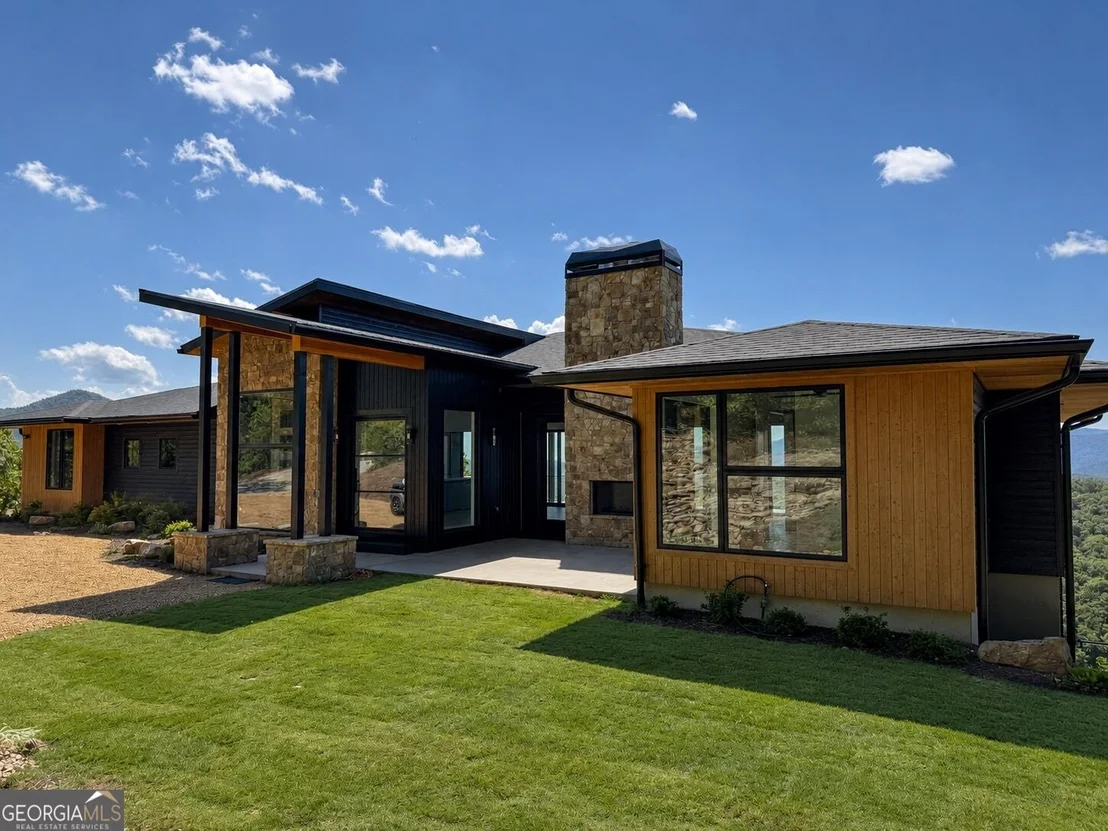 Photo of 831 Sonya Road