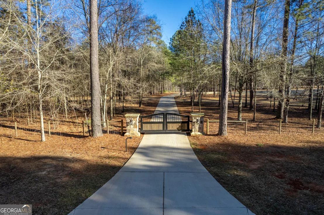 Photo of 1271 Plainview Road