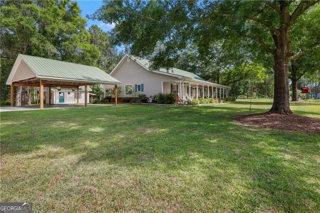 Photo of 3158 Midland Road