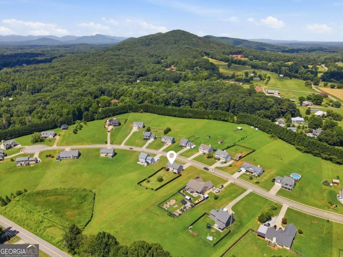 Photo of 8241 Mountain Glen Drive
