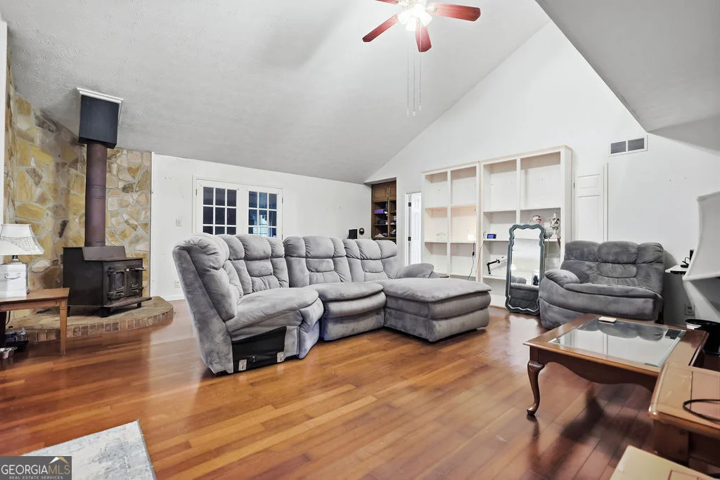 Photo of 75 Slades Mill Road