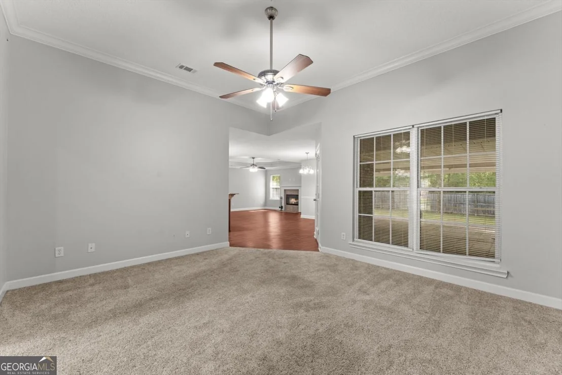 Photo of 270 Sassafras Lane