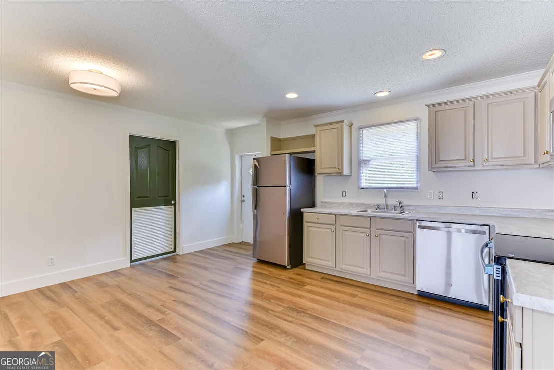 Photo of 4134 Daisy Lane