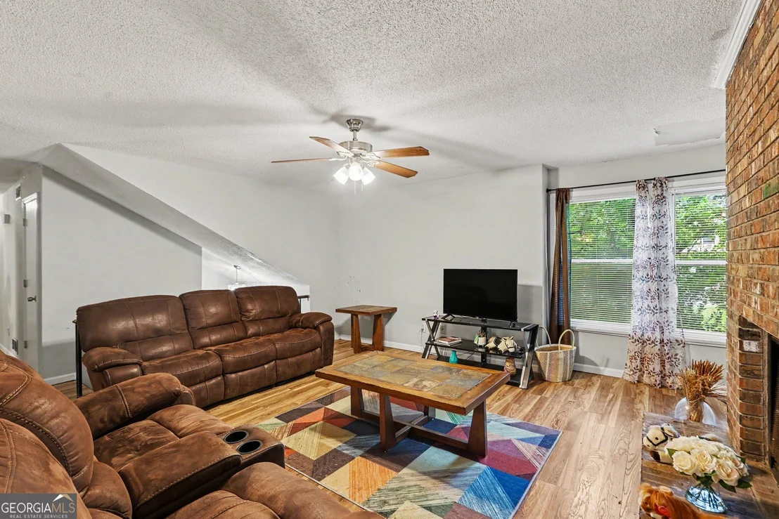 Photo of 5894 Sutton Drive
