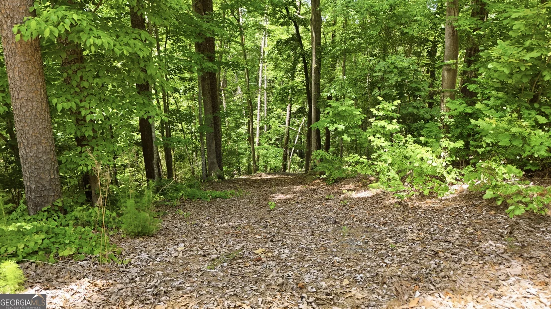 Photo of 237 Waters Edge Court