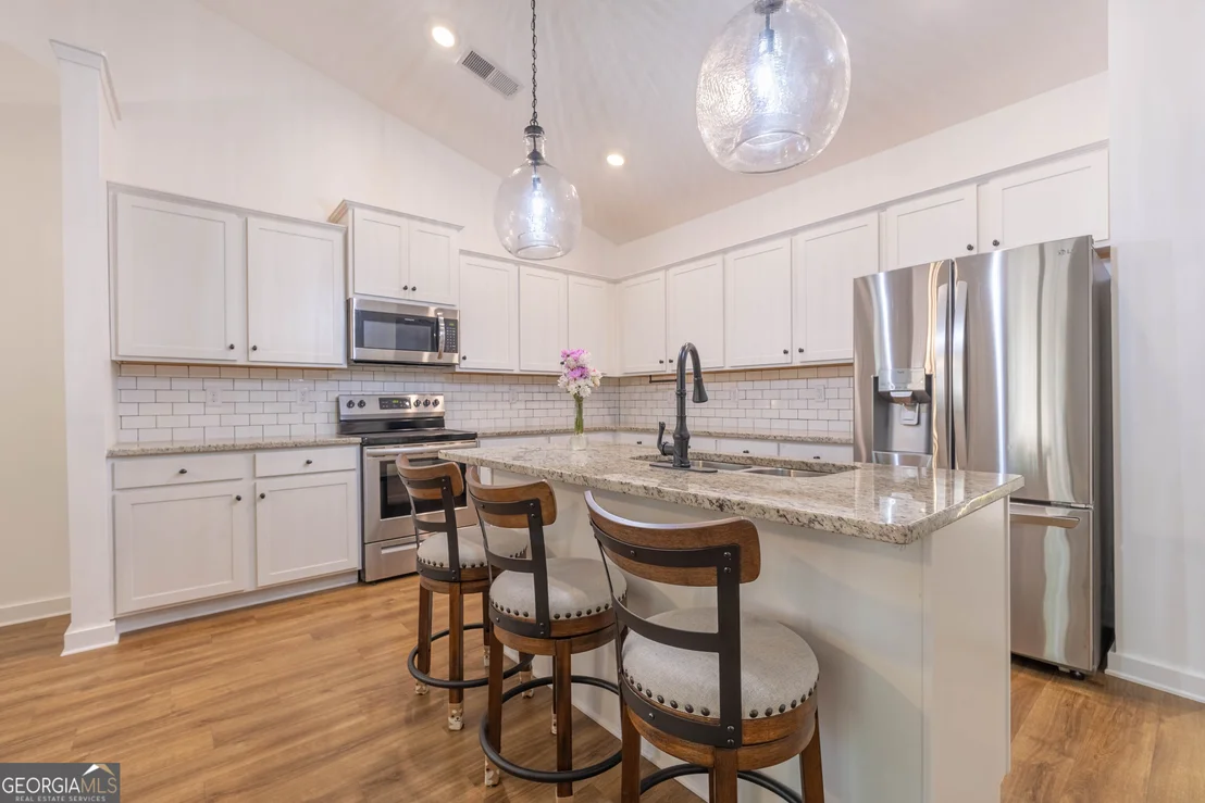 Photo of 401 Daffodil Drive