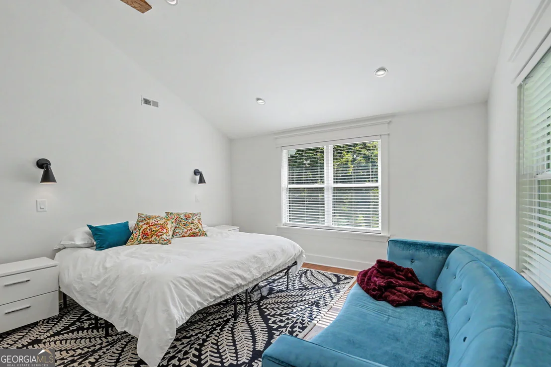 Photo of 5093 Wolffork Road
