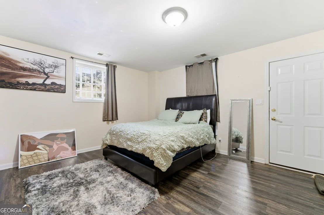 Photo of 3866 Sidestreet