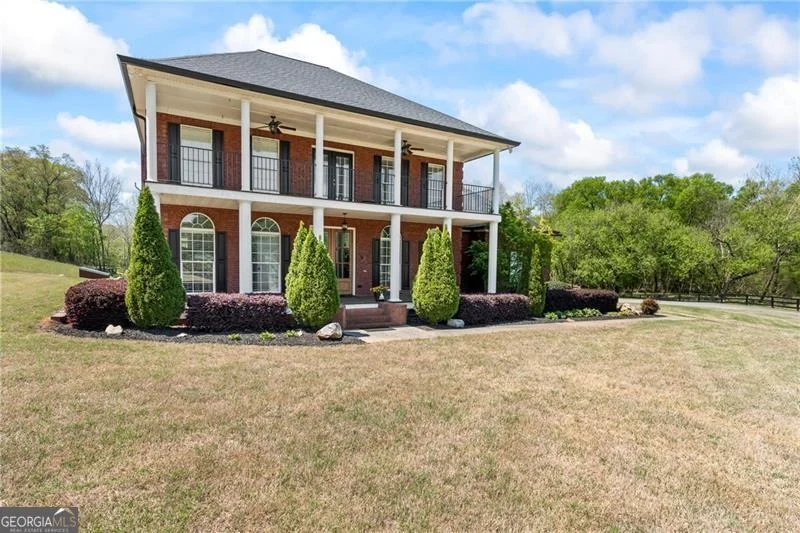 Photo of 175 Tom Jones Road