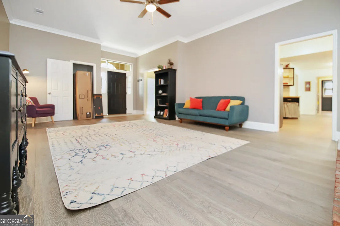 Photo of 16 River Point Drive