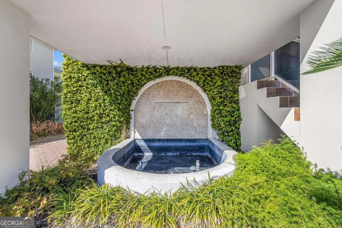 Photo of 8 18Th Street