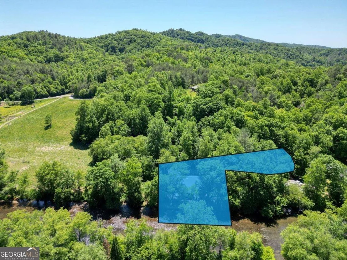 Photo of 198 Riverbend Drive
