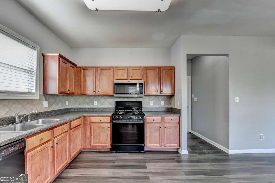 Photo of 3102 Briaroak Drive