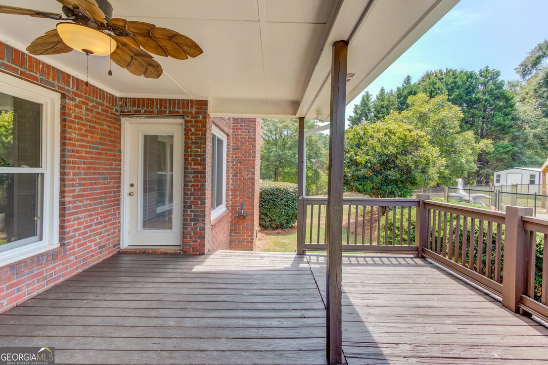 Photo of 2373 Whitney Road