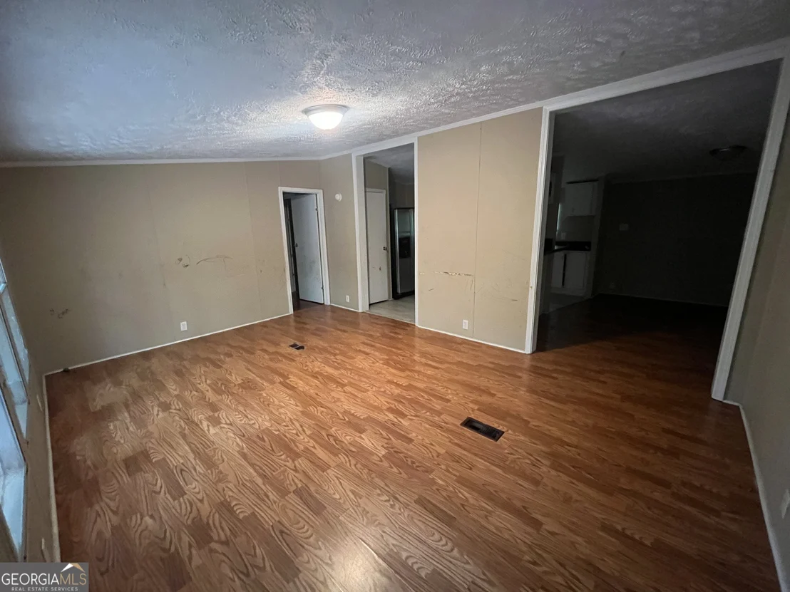 Photo of 627 Sanders Road
