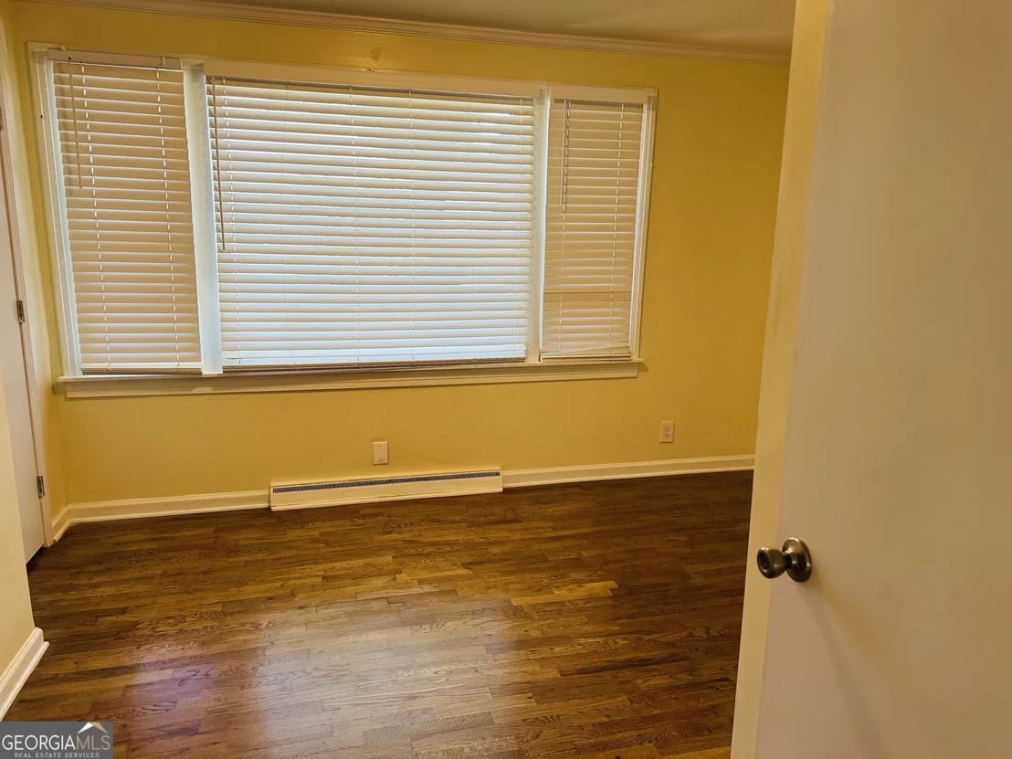 Photo of 110 N Chilton Crescent