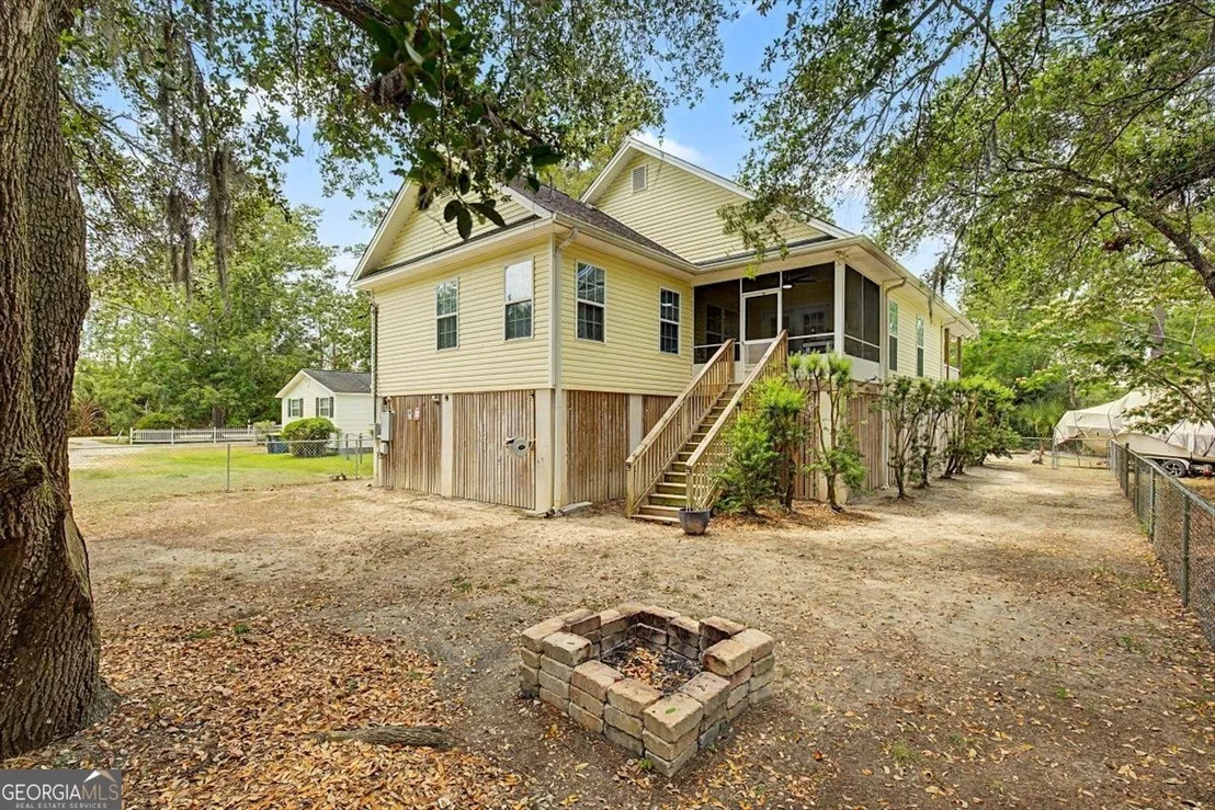 Photo of 2 Brewster Street