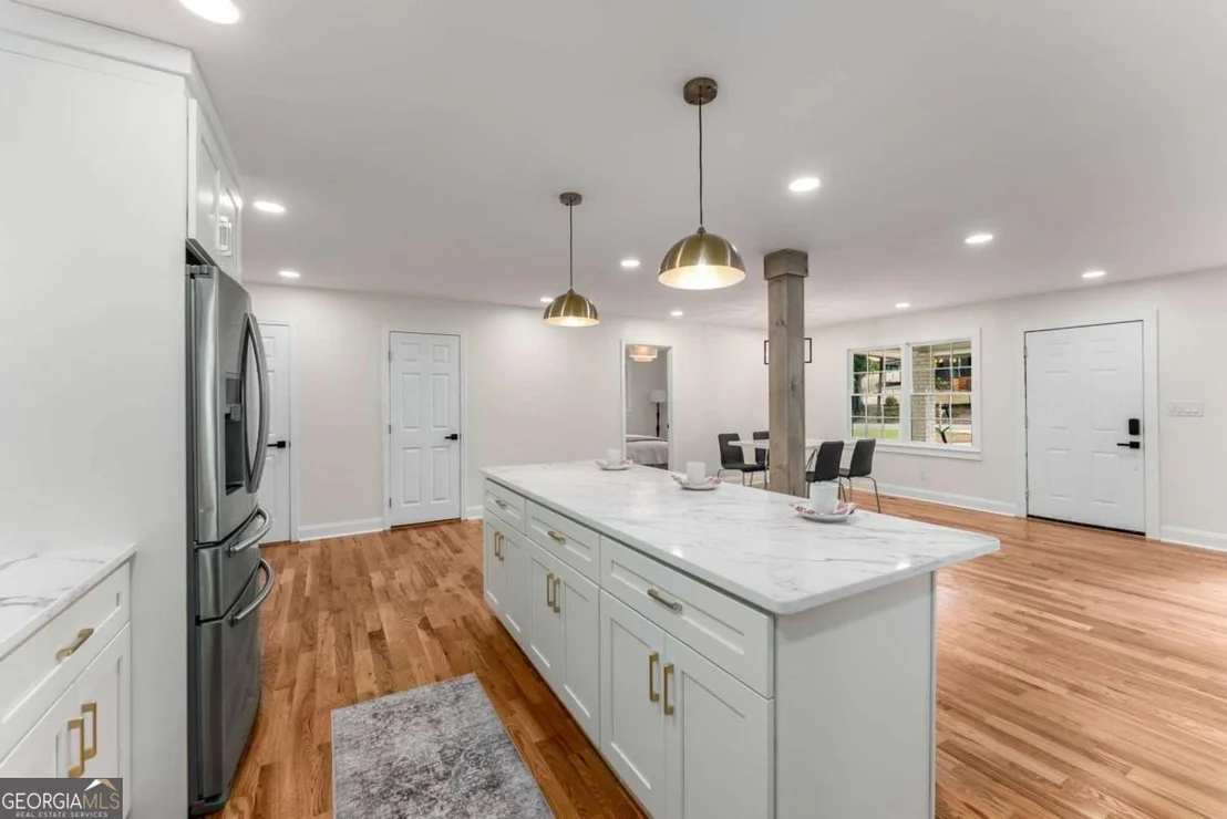 Photo of 57 Hillcrest Drive SE