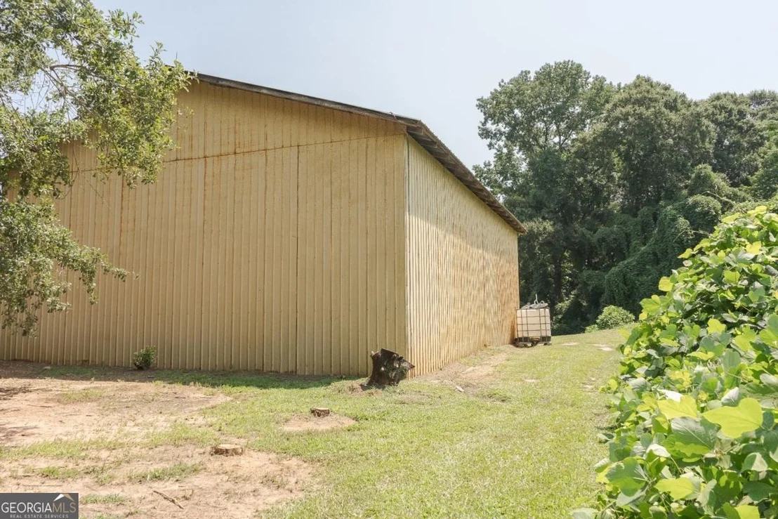 Photo of 3060 Centerville Road