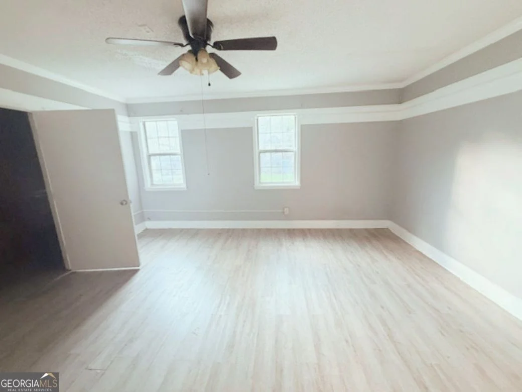 Photo of 7 Oak Ridge Circle