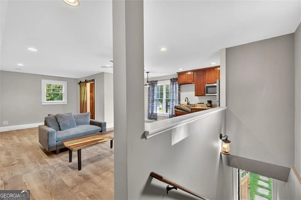 Photo of 5829 Swinging Gate Road