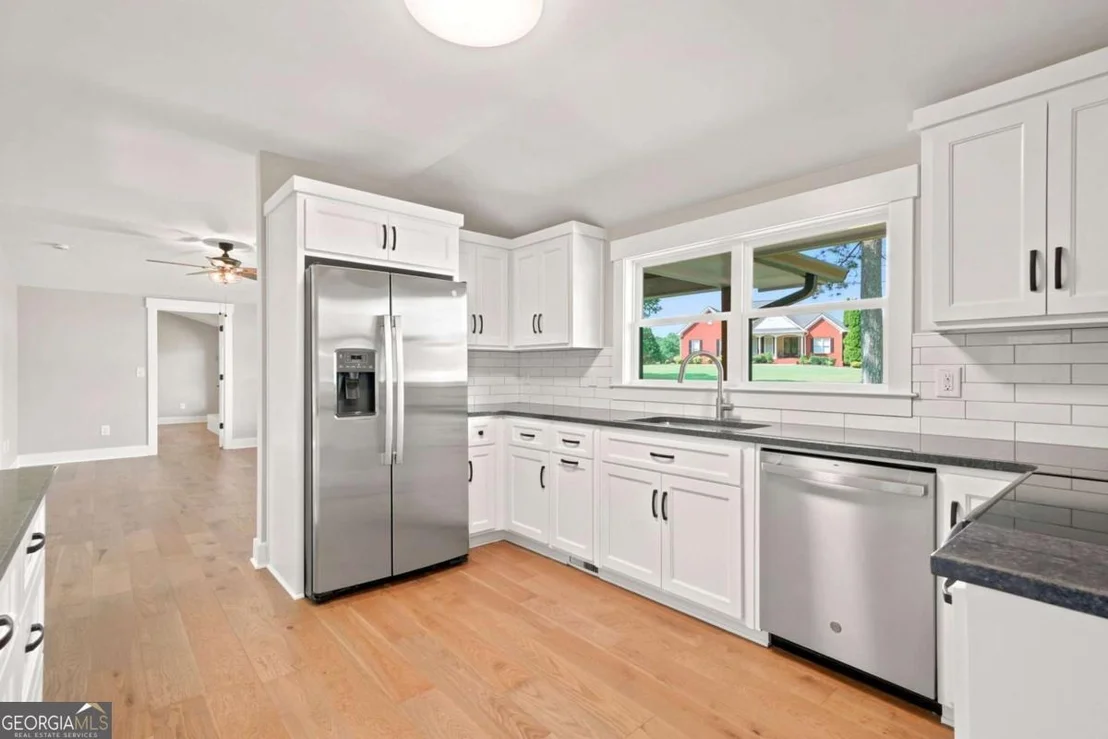 Photo of 1528 New Light Road