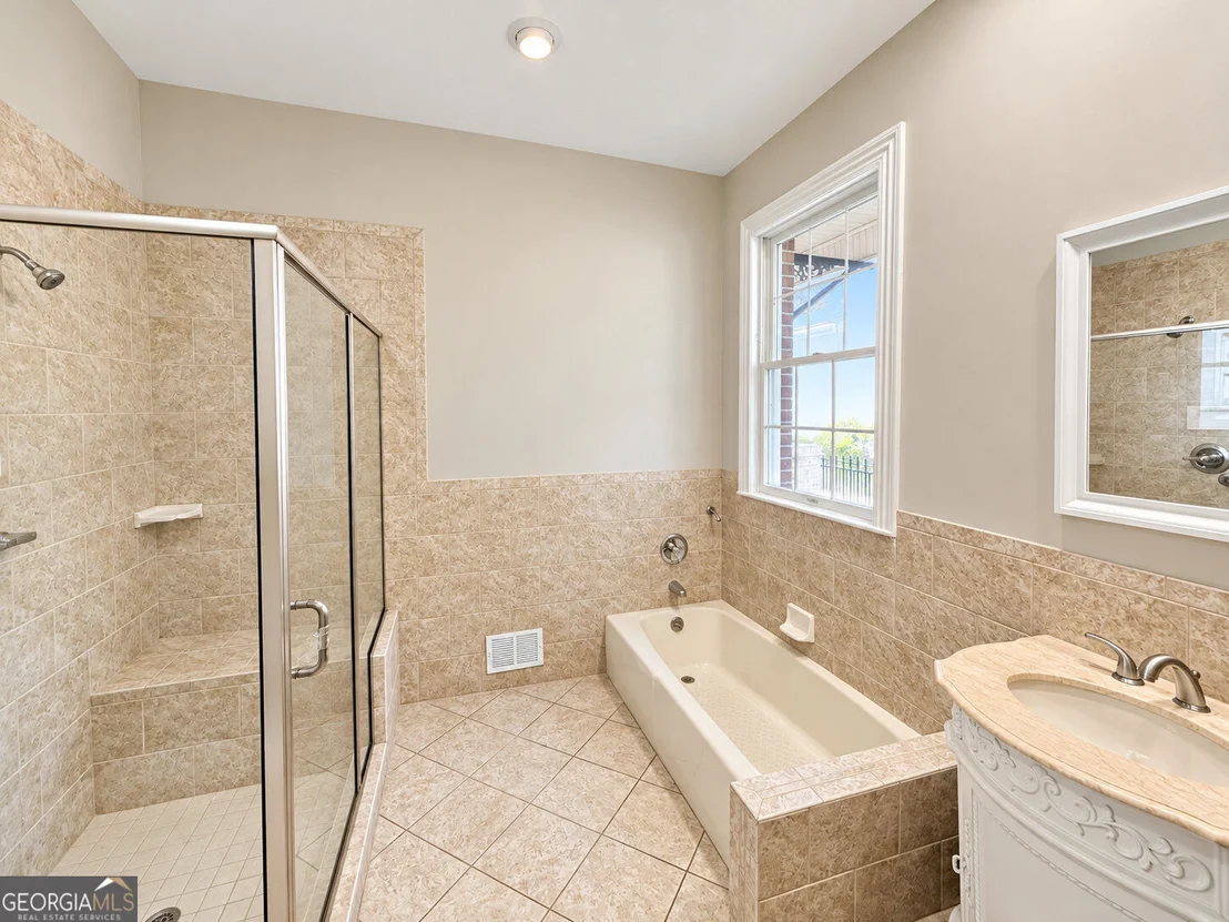 Photo of 6 Conifer Square